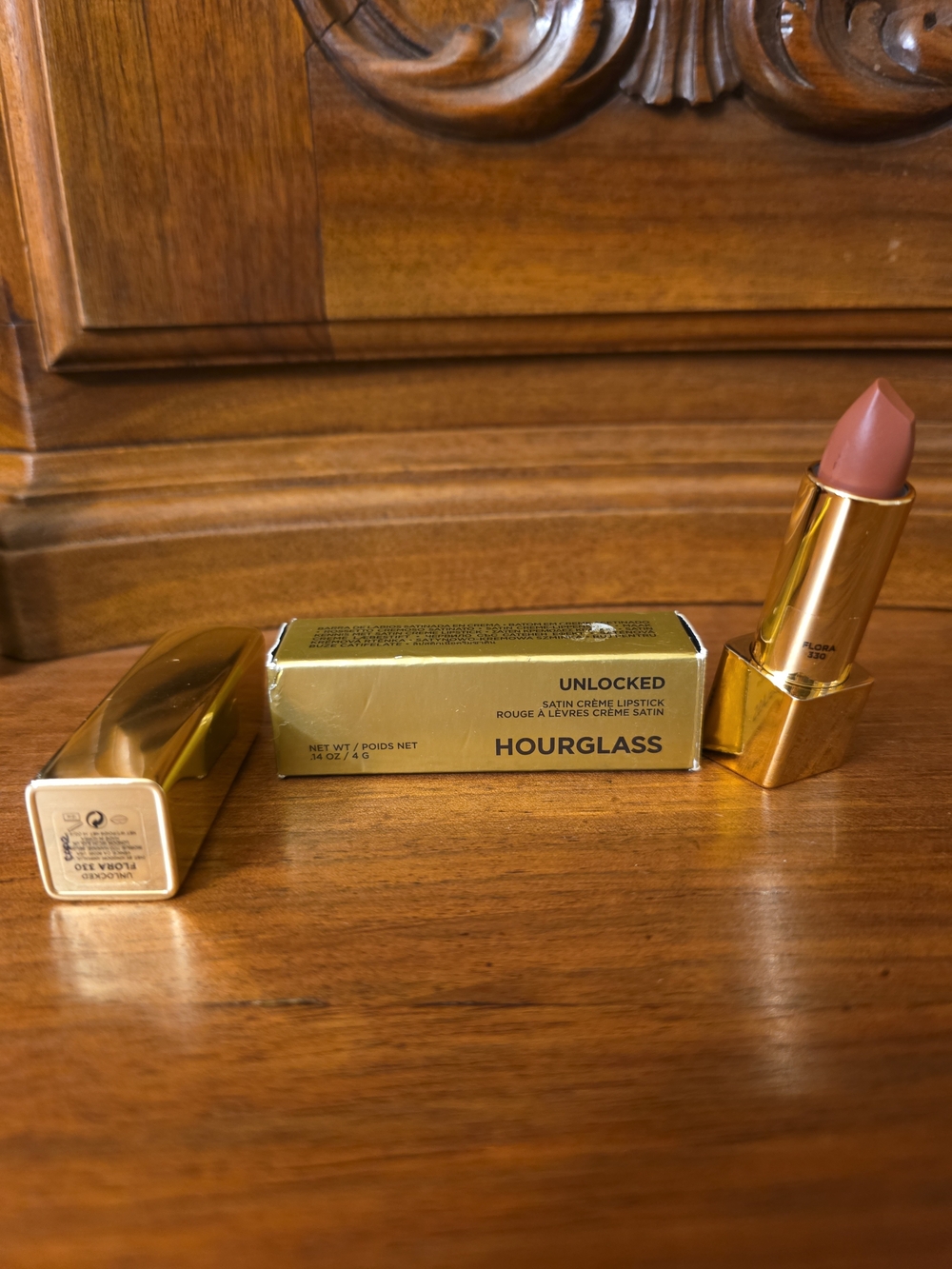 Hourglass Unlocked Satin Creme Lipstick, Flora 330, .14oz--NIB